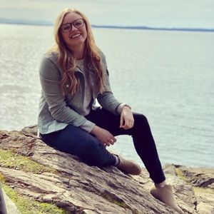 Meet your Posher, Karina